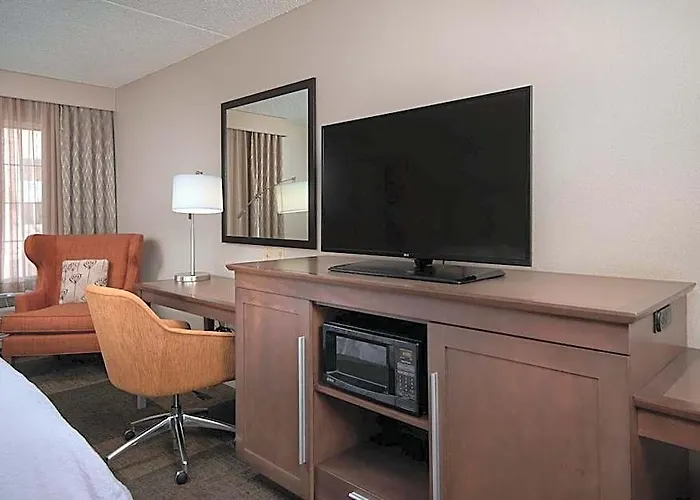Hampton & Phoenix/scottsdale Hotel