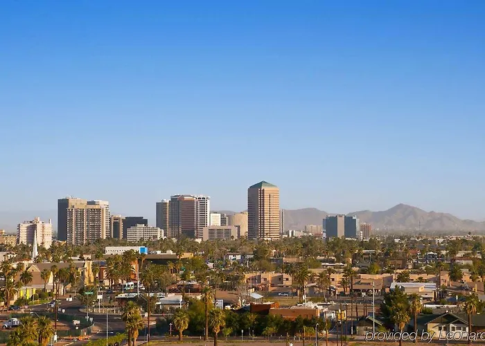 Hampton & Phoenix/scottsdale Hotel 3*
